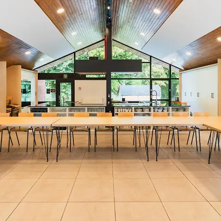 De La Tour - Evasion بيت للعطل دينانت